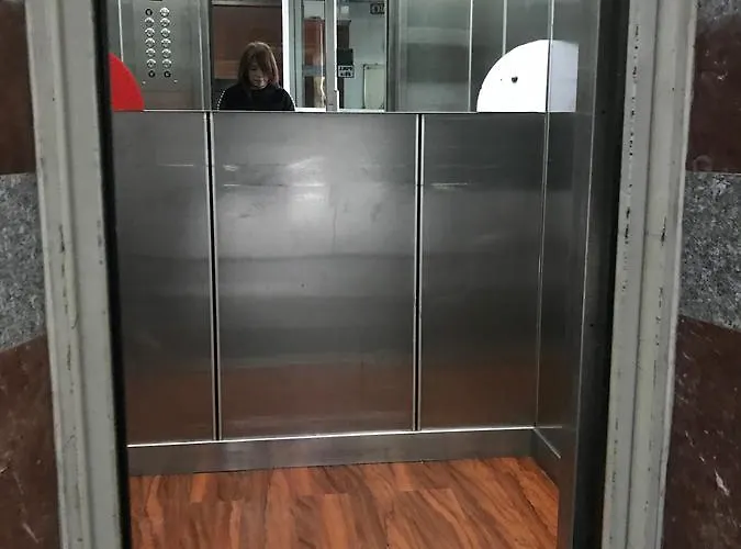 아파트호텔 시티 3*
